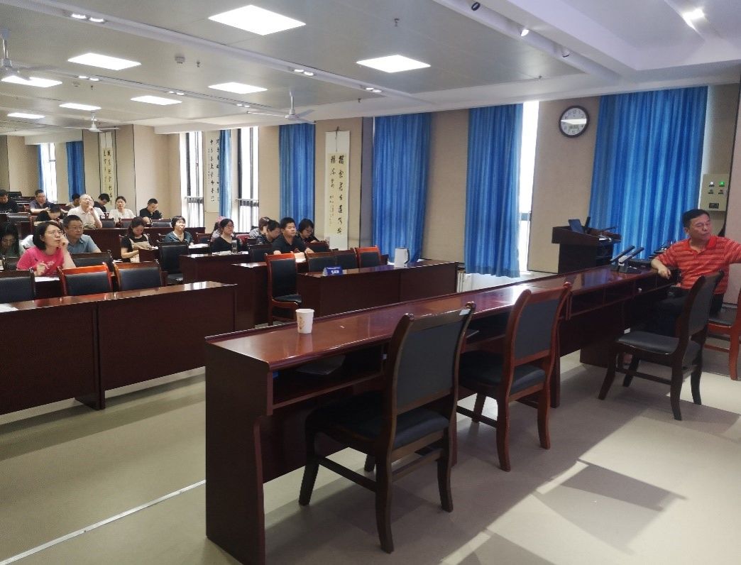 机械与材料工程公司举办课程教学创新大赛教学设计讲座
